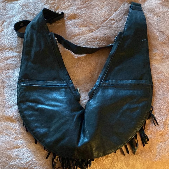 New without tags black fringe leather sash bag - Picture 3 of 4